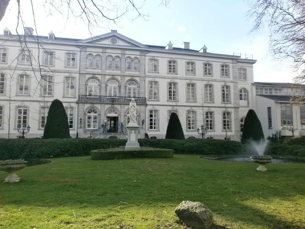 B&B Von Clermont Park ฟาลส์ ภายนอก รูปภาพ